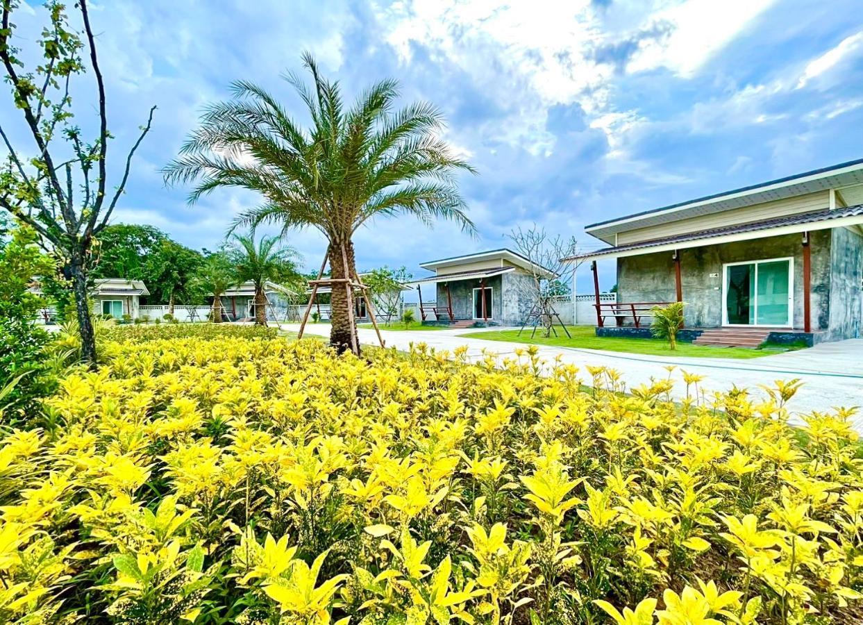 Farm View Resort @Uthai Thani ฟาร์มวิว รีสอร์ท อุทัยธานี Nong Khayang Exteriér fotografie