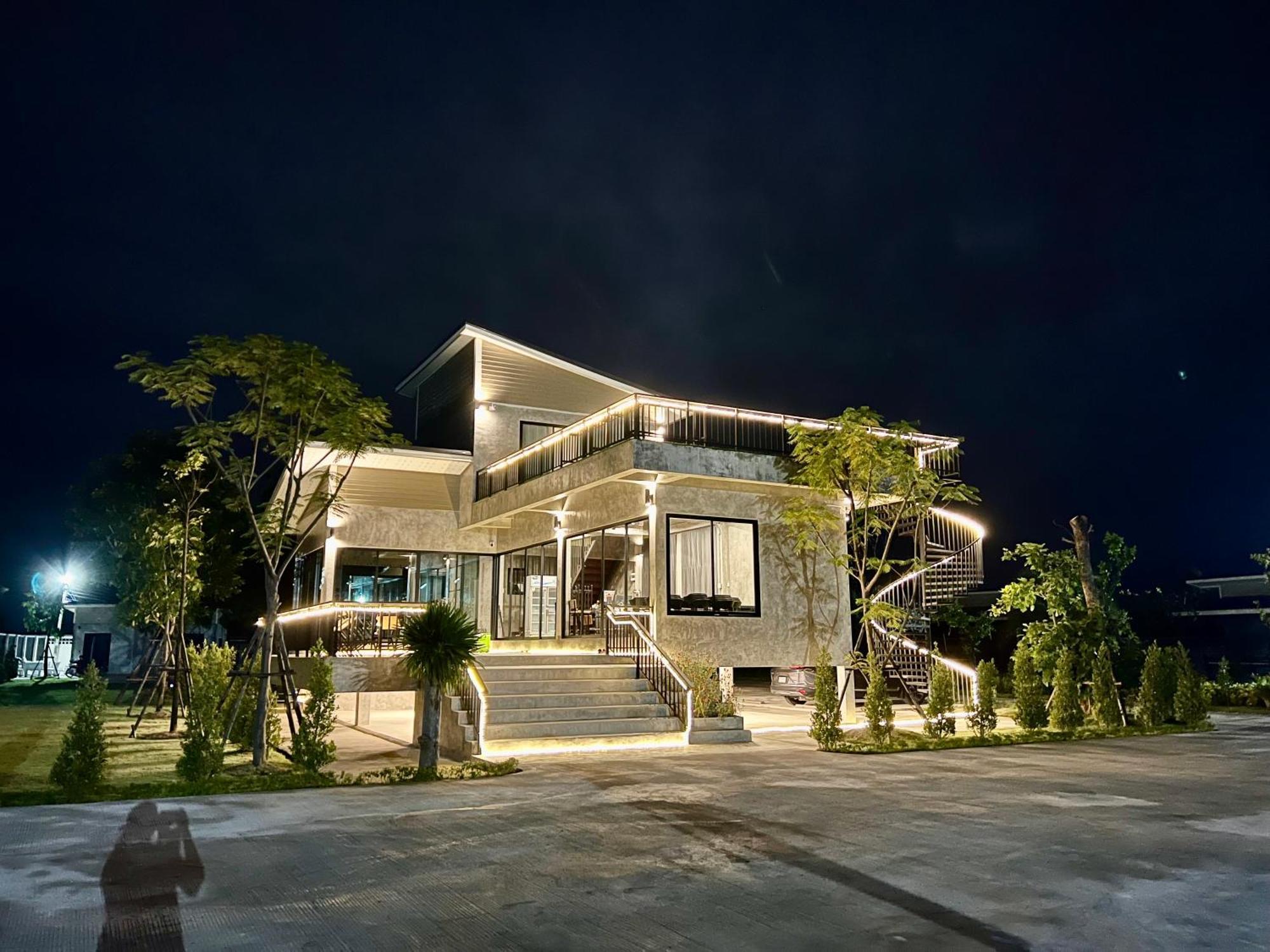 Farm View Resort @Uthai Thani ฟาร์มวิว รีสอร์ท อุทัยธานี Nong Khayang Exteriér fotografie