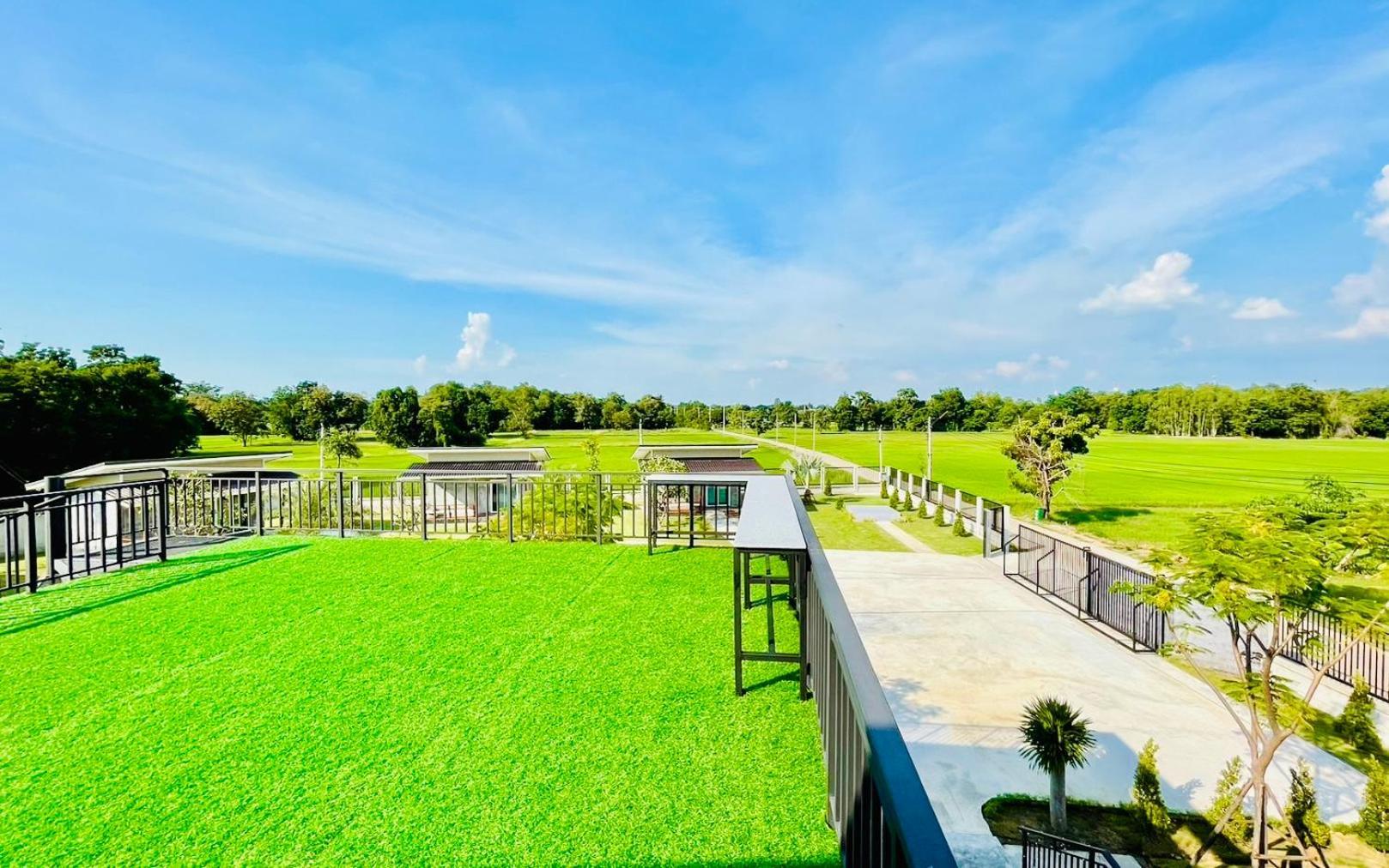 Farm View Resort @Uthai Thani ฟาร์มวิว รีสอร์ท อุทัยธานี Nong Khayang Exteriér fotografie